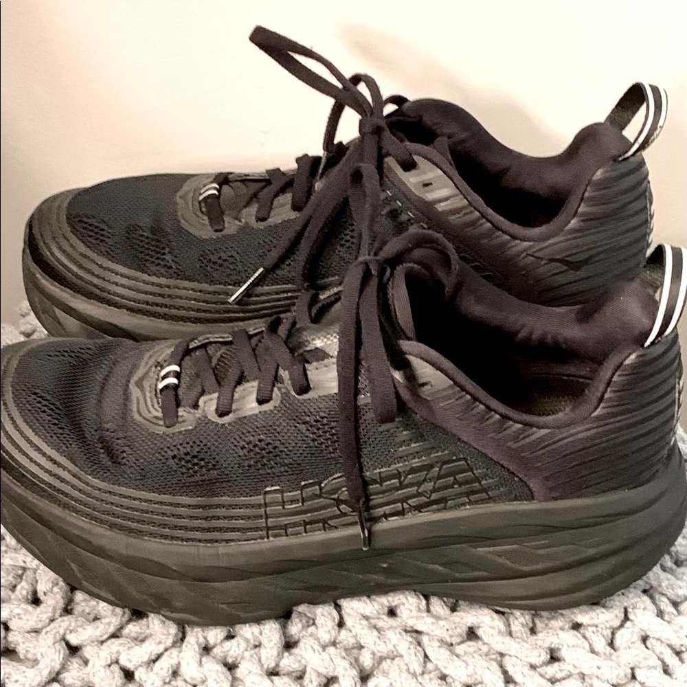 Hoka One one Bondi 6 women’s size 9 shoes